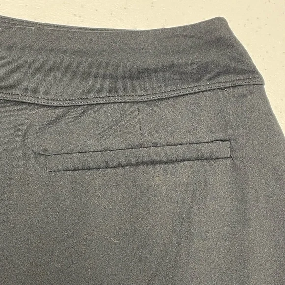 Under Armour Sz Small Black Pleated Athletic Golf Tennis Skort w Pockets Preppy - Picture 5 of 8
